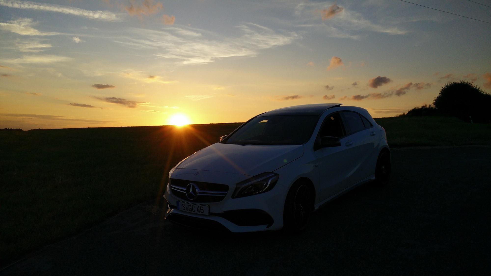 [Video] Pure Driving – AMG A45 meets Murrhardt